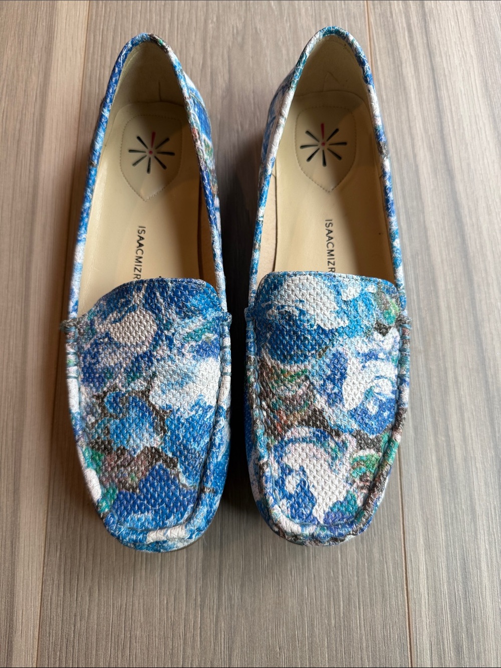 Isaac Mizrahi Women's Blue Floral Angelica Leather Loafers Size 8.5